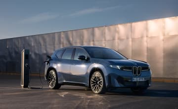 新しいBMWが始まる予感　完全刷新のBEV「iX3」発表