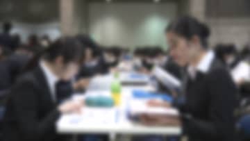 【速報】大学新卒者の3年以内離職率は33.8％　飲食サービス業などでは半数以上が離職
