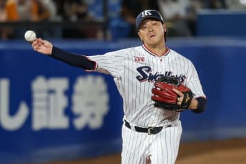 ヤクルトが北村拓己に戦力外通告　現役ドラフトで移籍2年目、2度目の野手登板も