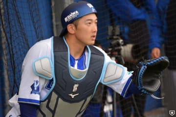 DeNA・山本祐大、右尺骨骨折術後骨内異物除去術