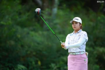 賞金ランク2位のルーキー・大久保柚季ら4人が首位　同1位の皆吉愛寿香は12位発進