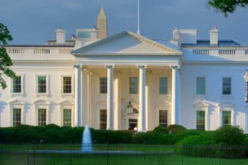 ホワイトハウス東棟がトランプ改装で「全解体」歴史ある建物が無惨な姿に