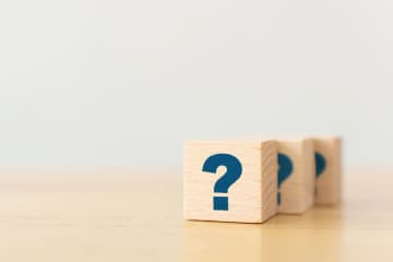 40代の平均的な貯蓄額が「900万円超え」って本当!? 4人家族のわが家は教育費などもあり、300万円ほどしか貯められていないのですが、今後足りなくなるでしょうか…？