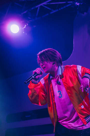 【ライブレポート】Bimi、メジャーデビュー2周年の感謝「みんなが連れてってくれるところに行くから」