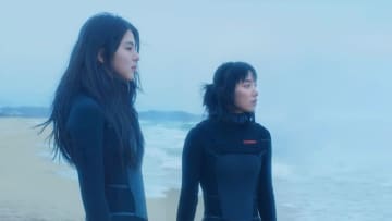 映画祭のチケットが1分で完売！ハン・ソヒ待望の映画初出演作は、淡く美しいクィア・ロマンス『12月の君へ』