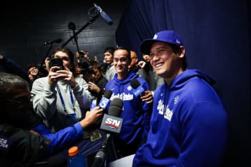 「帽子とジャケット返して」WS前日、大谷翔平が敵将の“先制口撃”に秀逸な返し「大事にとっておきます」