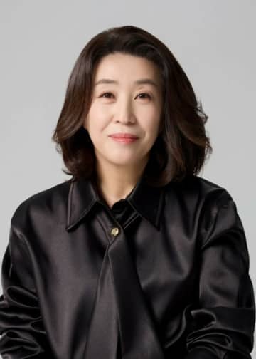 キム・ミギョン、大統領表彰…「40年の演技人生へのプレゼントのよう」