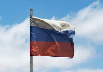 ロシア中央銀、4会合連続利下げ　16.5％に、経済界配慮か