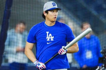 大谷翔平が敵地で「威嚇射撃」　万全の状態でWSへ…衝撃150m弾は「凄い破壊音」