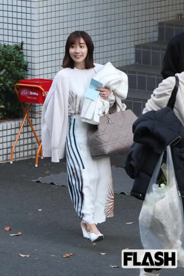 波瑠と「ほぼ口きかず」報道飛び出した田中みな実、局アナ時代から多発する共演者との「不仲説」ストイックさが裏目に
