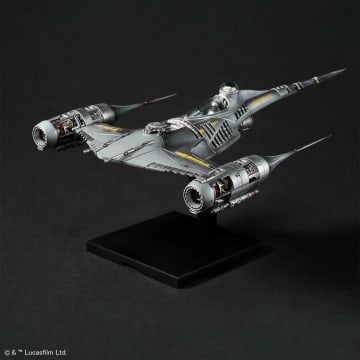 「スター・ウォーズ」シリーズの実写ドラマ「マンダロリアン」より1/48スケールプラモデル「N-1スターファイター」本日発売！