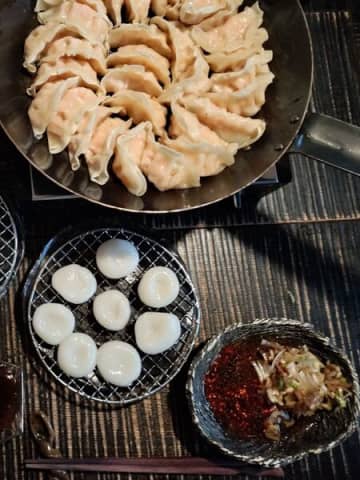海老餃子のタレ！多めのごま油でカリッと焼いた海老餃子に合う〜！