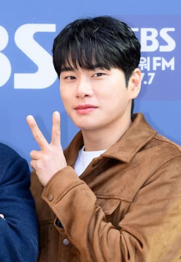 ファンとの卑猥な会話はデマだったが…『私の夫と結婚して』“クズ夫”役の韓国俳優、“活動休止”か？