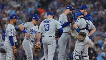 ドジャース6回に悪夢の9失点...スネルが無死満塁で降板　シーハン、バンダとブルージェイズ打線につかまる