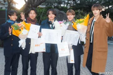 「相手役が洸大でよかった」と簡秀吉が涙「修学旅行で仲良くないグループに入りました」感動の撮了