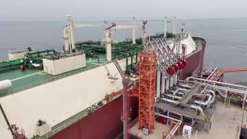 中国・天津港LNG基地、暖房シーズンに向け準備本格化