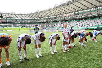 新潟、試合前日に“サイレント降格”　横浜FM勝利で残留消滅…4試合残して無念の決定