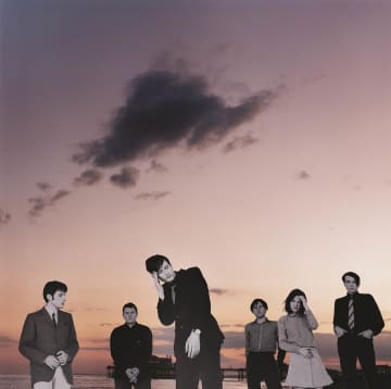 今年27年ぶりの来日を果たしたパルプの代表作、30周年盤が発売！グラストンベリーの伝説的ライブ音源が初完全収録！