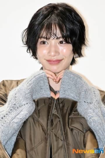 【PHOTO】ナナ、ファンサイン会を開催…愛らしい笑顔