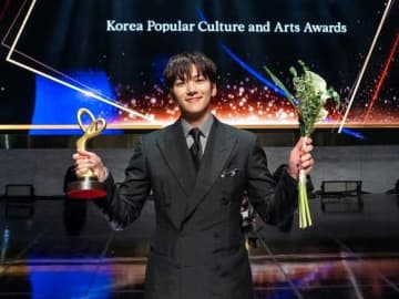 俳優チ・チャンウク「大韓民国大衆文化芸術賞」で文体部長官表彰を受賞“俳優として心から嬉しく思う”