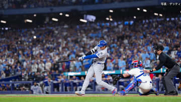 大谷翔平意地のワールドシリーズ初アーチも実らず…ドジャース黒星スタート　明日は山本由伸がブルージェイズ打線と対決