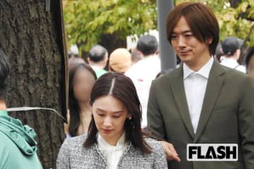 北川景子、夫婦デートで見せた美貌とオーラ…ドラマ撮影中も “2児の母” としてフル稼働できるわけ