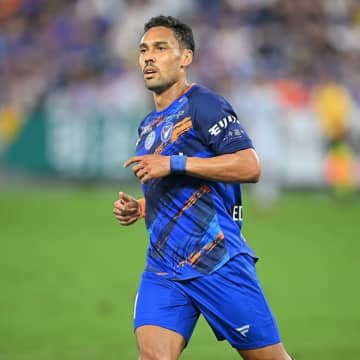 J２首位長崎、ホームで今治と１－１ドローで連勝ストップ。E・ジュニオの３戦連発弾で先制もセットプレーから被弾