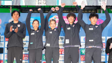 日本が初代王者に輝く　スポーツクライミング国別対抗戦　男女混合課題完登の中村「女子でも登れる」「感動を届けたかった」 笑顔の3完登