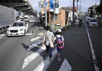 障害児の登下校、通年支援35％　政令・中核市、「制度なし」半数