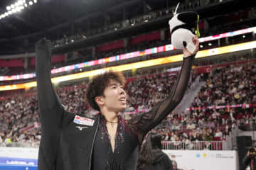 佐藤駿がGP通算2勝目　フィギュア中国杯、渡辺倫果3位