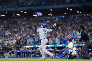 なんで…！？ 大谷翔平に「ドン引き」衝撃の“高弾道アーチ”→相手野手の様子がおかしくなる「怖すぎるだろ」