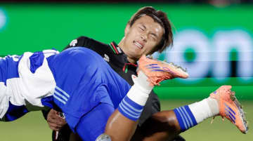 28歳日本代表FW、オランダ1部で今季4点目ゴール！だが、前半で負傷交代のアクシデント