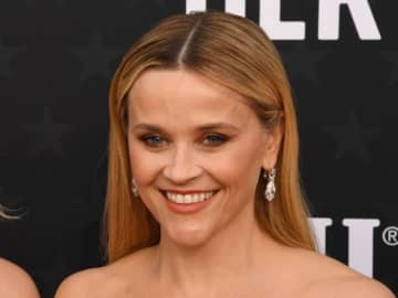 リース・ウィザースプーンがイケメン息子の22歳の誕生日をお祝い