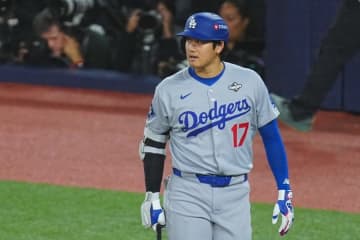 大谷翔平へ「お前はいらない！」　連日の大合唱…初回から球場大盛り上がり