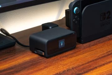 【いつモノコト】ケーブル収納できる「Anker Nano Charger」でデスクがすっきりした