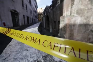 古代ローマ遺跡「パンテオン」の壁から転落、日本人観光客が死亡