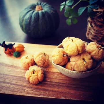 ホットケーキミックスで簡単！ころころかわいい「かぼちゃクッキー」♪