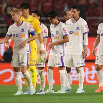 まさかの３失点完敗でJ１優勝は絶望的に。広島の得点力不足は深刻だ。堅守だけで頂点に上り詰めるのは難しいだろう