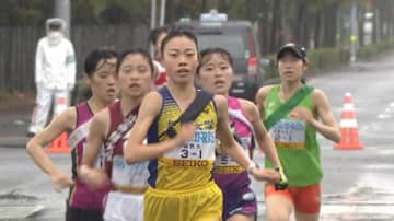 城西大学がトップで5区にタスキをつなぐ　1区から3連続で区間記録超え〈全日本大学女子駅伝〉