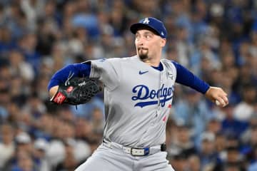 ドジャースＷＳ初戦黒星のサイ・ヤング左腕スネル〝山本由伸愛〟をさく裂「私の兄弟」