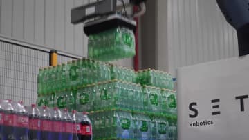 スワイヤ・コカコーラ、中国鄭州市で新工場稼働　年産100万トン超