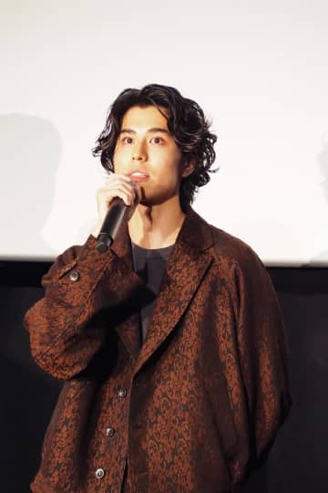 「歯が黄ばんでて気になる」視聴者困惑…寛一郎『ばけばけ』で見せた“顔の違和感”、『あさイチ』で告白していた理由とは