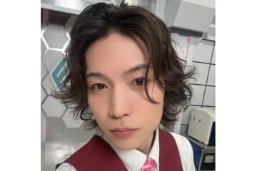 人気YouTuber、15年憧れた愛車を購入「機能性は全くない」　ファン歓喜「トランスフォームしそうですね！」