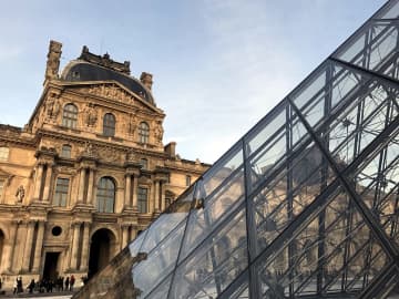 ルーブル美術館の宝飾品の一部を中央銀行に移送―フランス