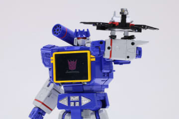 【トランスフォーマー】「MPG-19 サウンドウェーブ＆コンドル」開発担当者インタビュー「音波祭り」第1弾はアニメイメージを極限まで再現したサウンドウェーブが登場