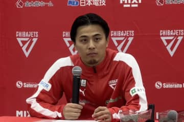 【バスケ】富樫勇樹　Ｂ１初の３ポイント１２００本成功　前日にはホーバス監督とも面会