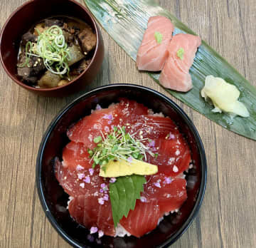 2割値上げしてもまだ安い！「げんき水産」の華鉄火丼に専門店の意地【マグロ問屋直営店で満腹だ！】