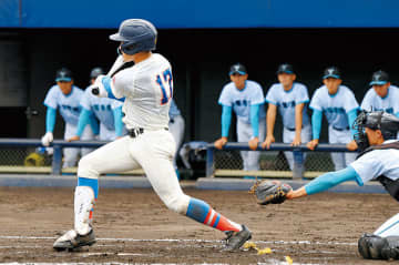 ＜高校野球＞花咲徳栄が準優勝　山梨学院に5―14　投手陣が16安打許す　終盤に意地見せるも及ばず