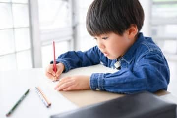 子どもの字が汚い！習字教室？はたまた、気持ちの問題!? どうすれば直る？