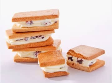 「こりすのふゆじたく」今期の販売開始！11-3月の季節限定　地元高畠産デラウエアレーズンを100％使用したレーズンサンド